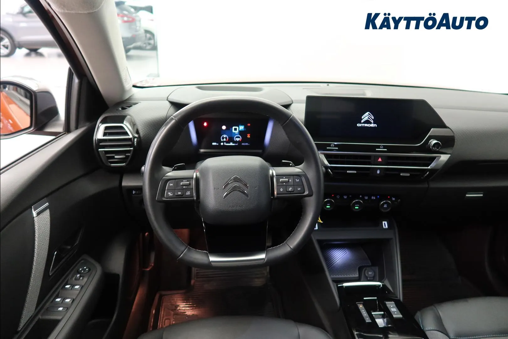 Citroen C4 LPU-328 carousel image