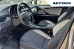 Toyota Avensis FMZ-979 carousel thumbs