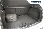Mercedes-Benz GLA YYG-522 carousel thumbs