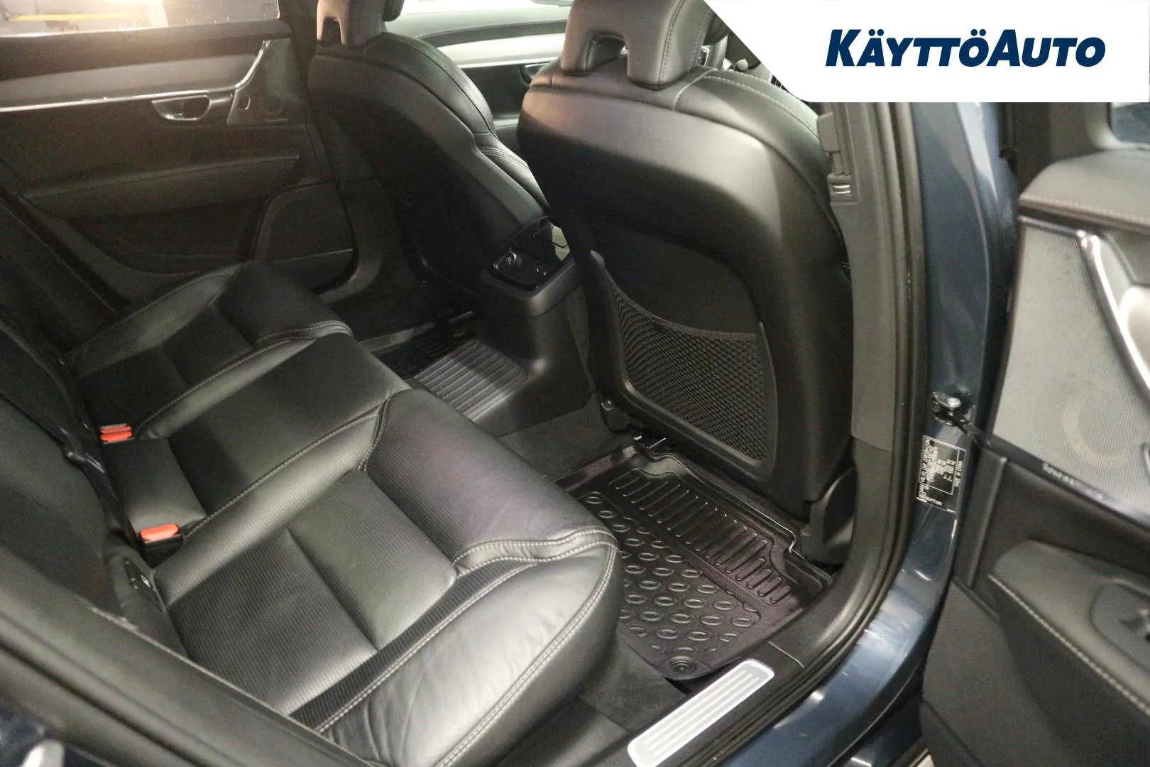 VOLVO S90 ESM-887 carousel image