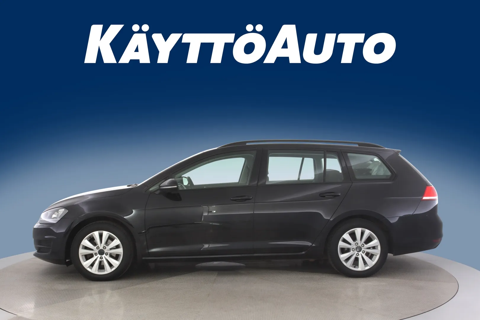 VOLKSWAGEN Golf EMN-582 carousel image