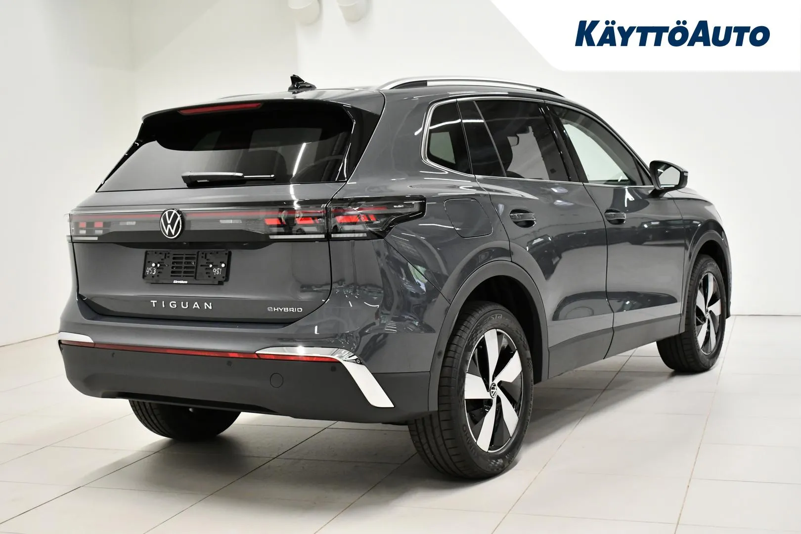 Volkswagen Tiguan ZPT-639 carousel image