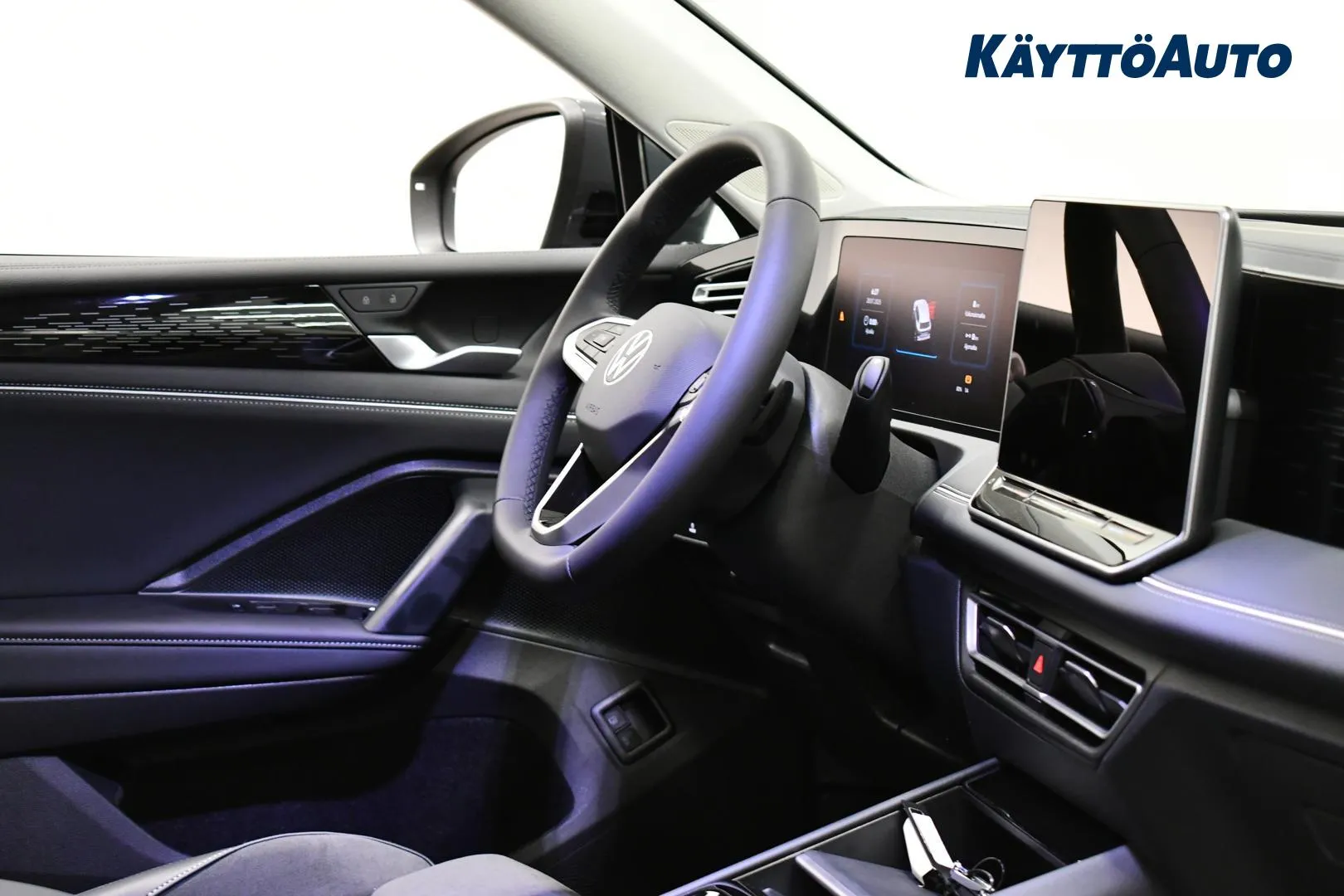 Volkswagen Tiguan ZPT-639 carousel image