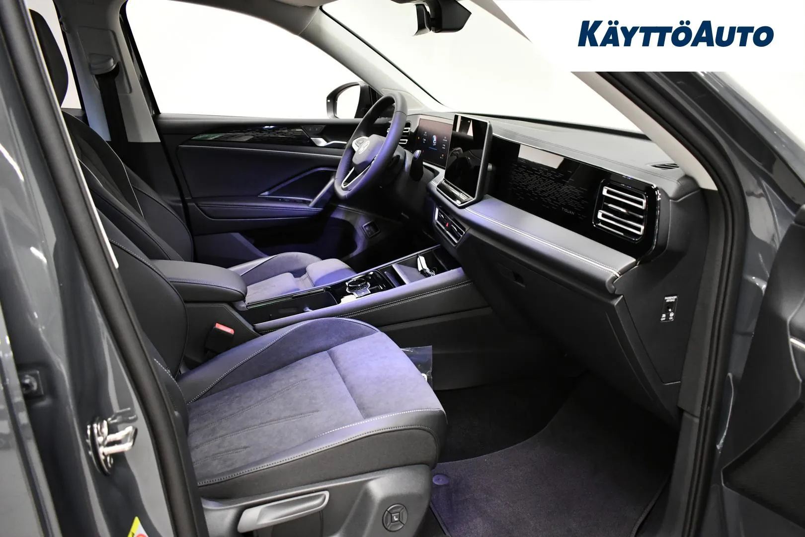 Volkswagen Tiguan ZPT-639 carousel image