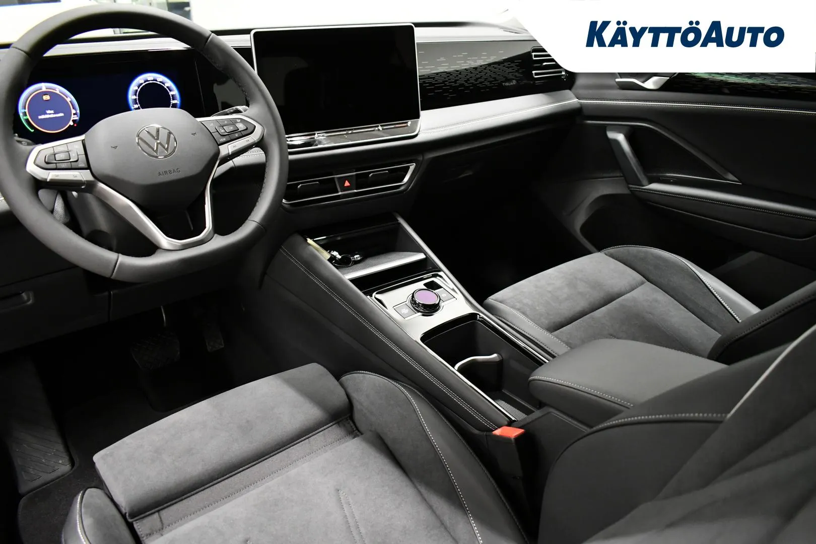 Volkswagen Tiguan ZPT-639 carousel image