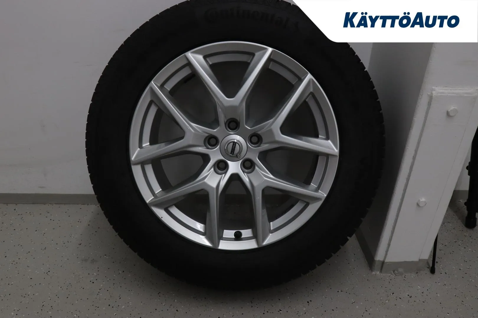 Volvo XC60 GMV-237 carousel image