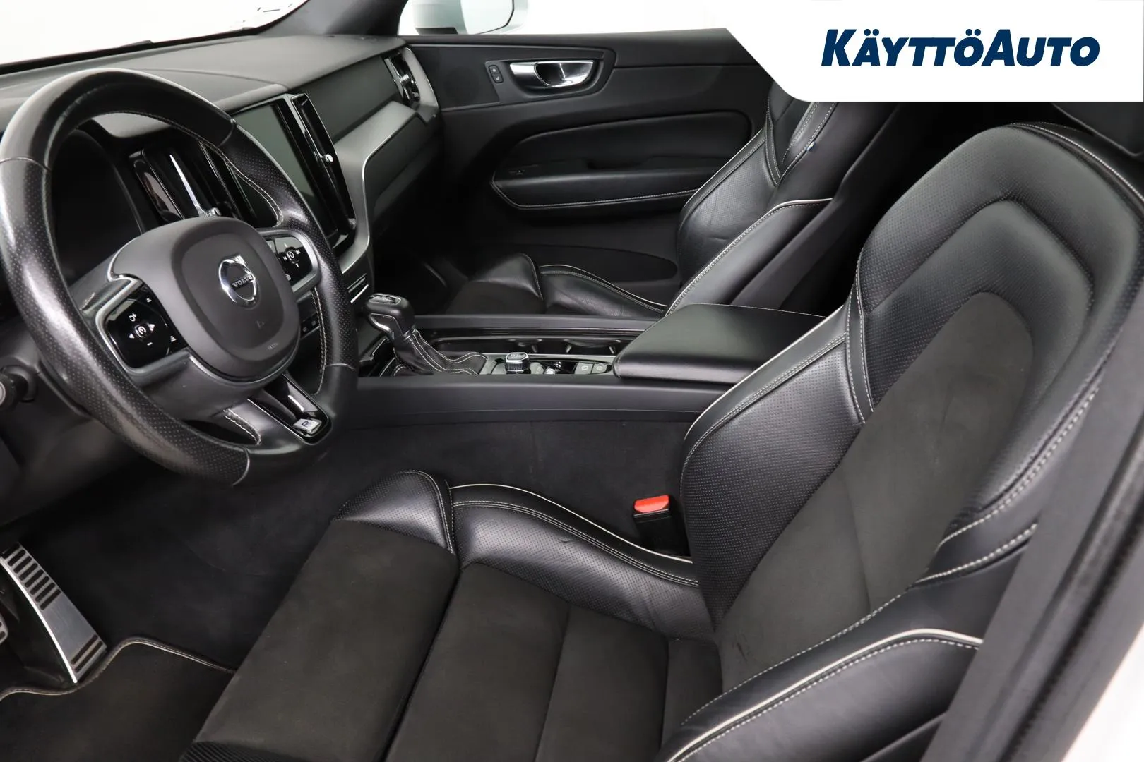 Volvo XC60 GMV-237 carousel image