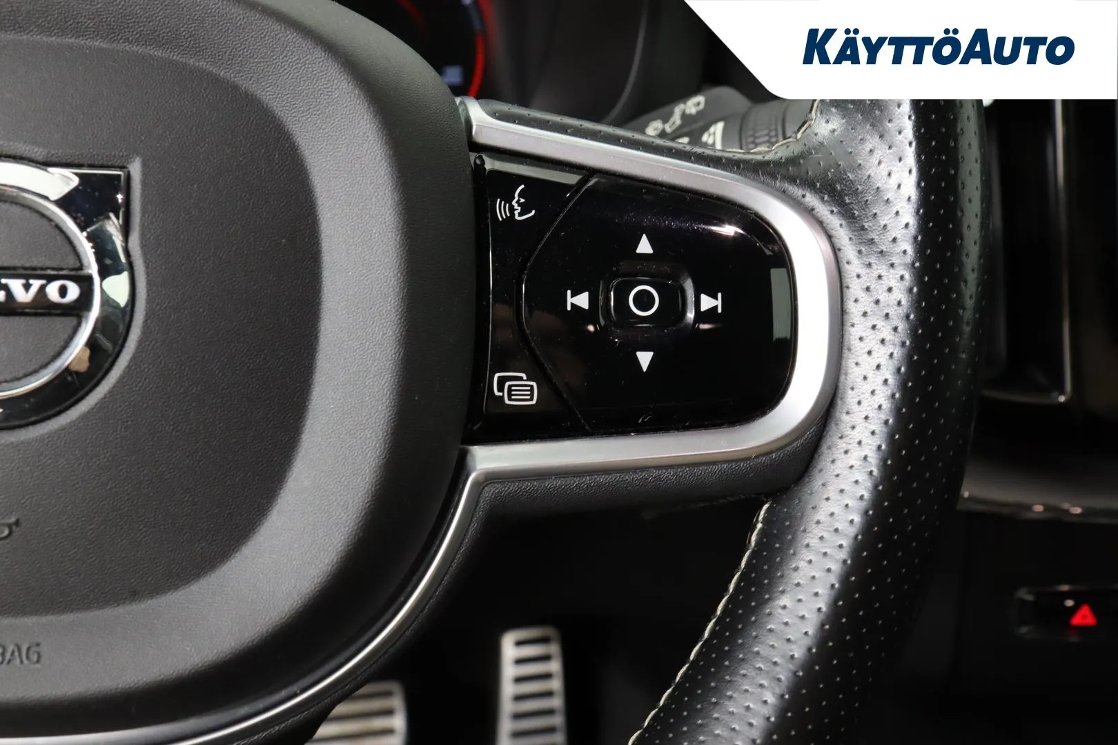 Volvo XC60 GMV-237 carousel image