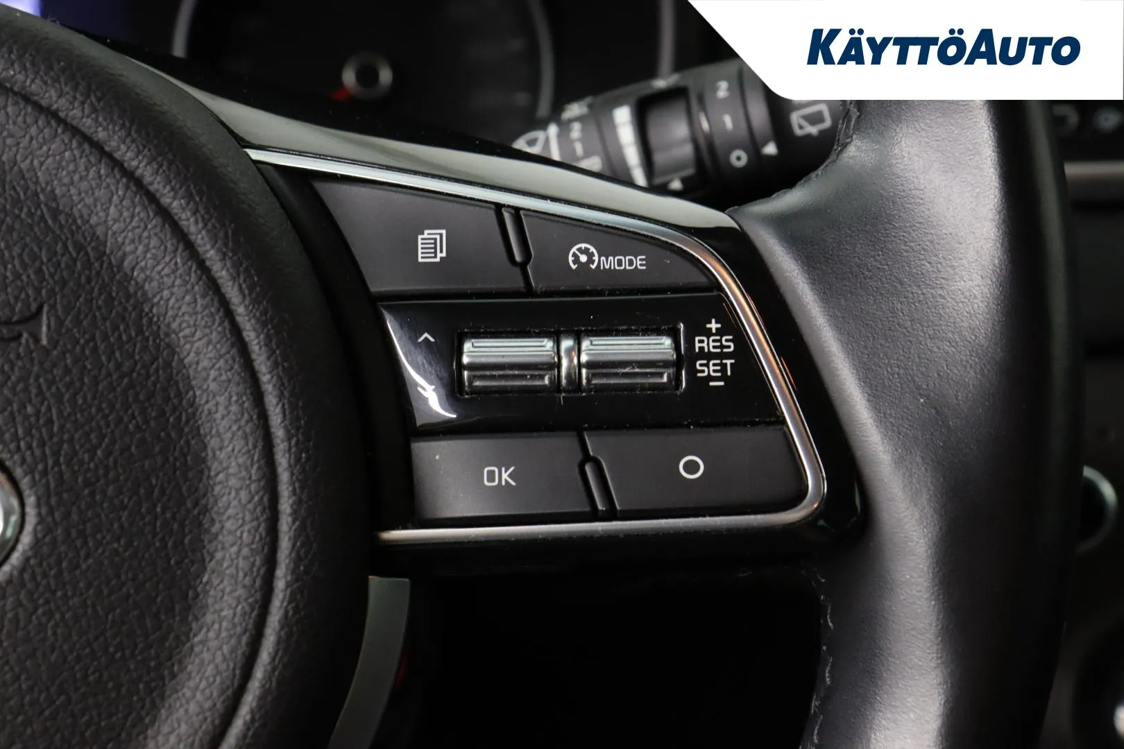 Kia Sportage COT-999 carousel image