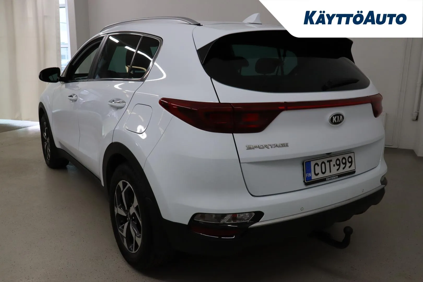 Kia Sportage COT-999 carousel image