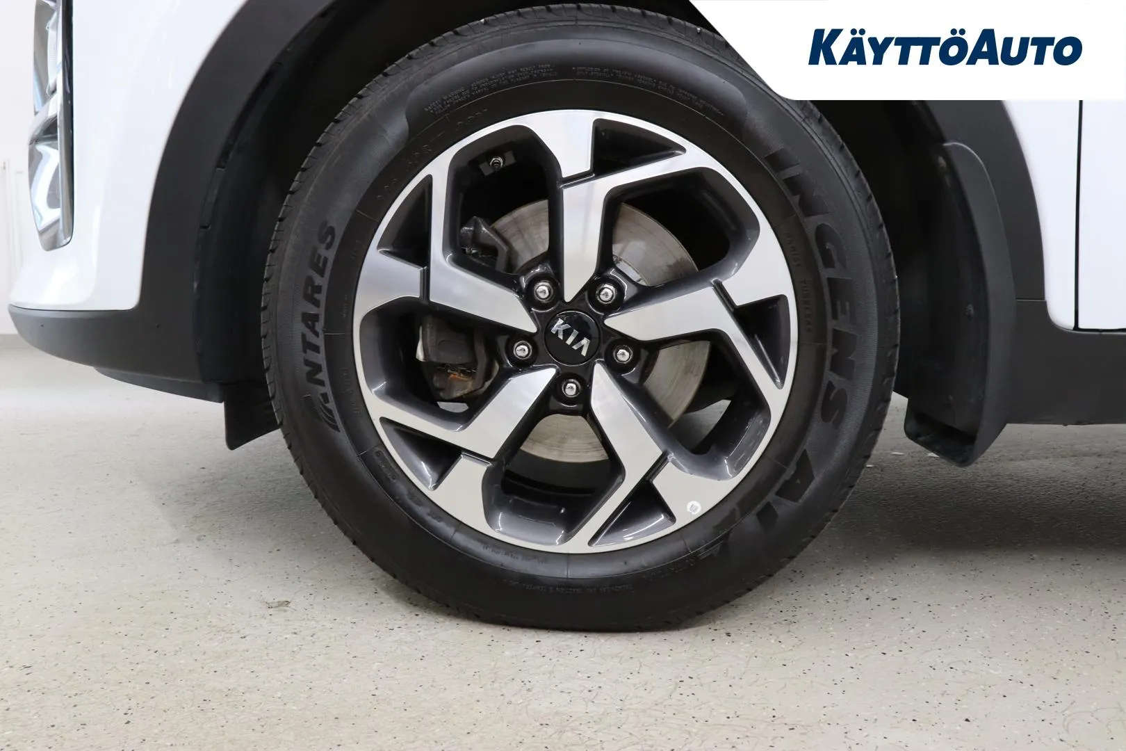 Kia Sportage COT-999 carousel image