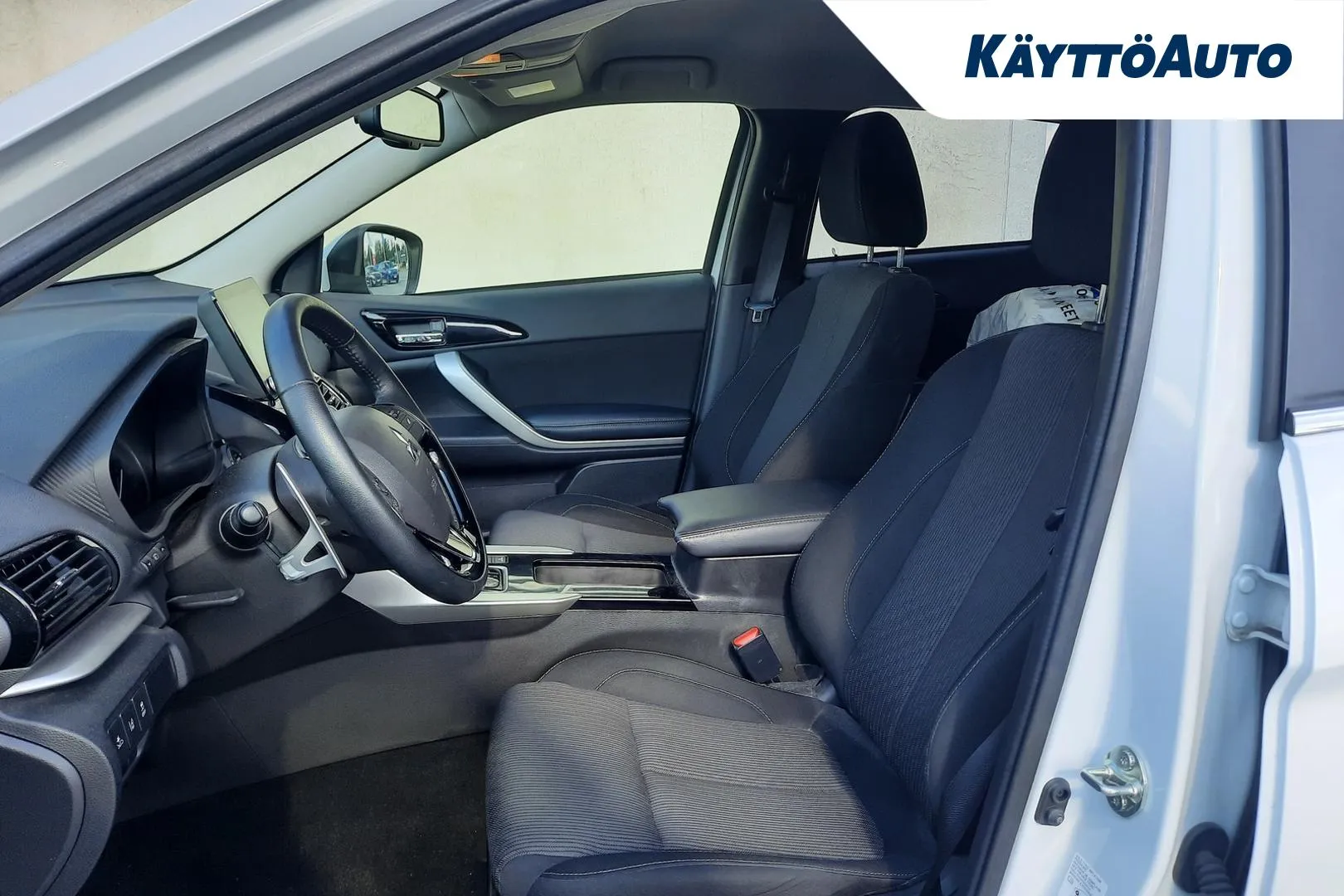 MITSUBISHI Eclipse Cross LRX-930 carousel image