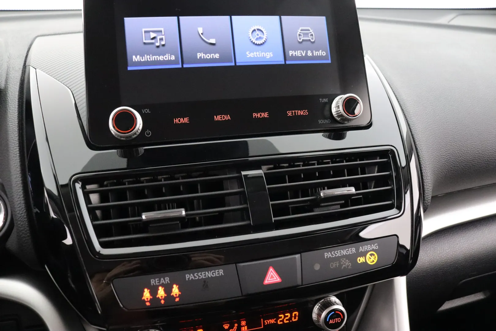 MITSUBISHI Eclipse Cross LRX-930 carousel image
