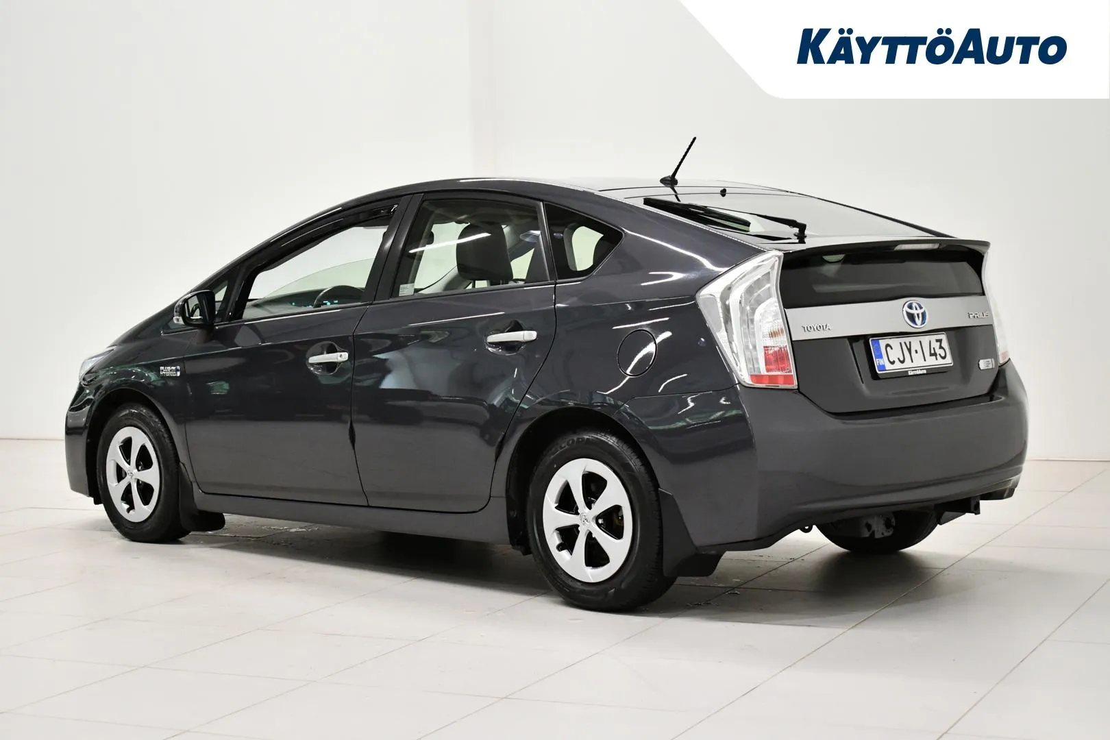 TOYOTA Prius Plug-in CJY-143 carousel image