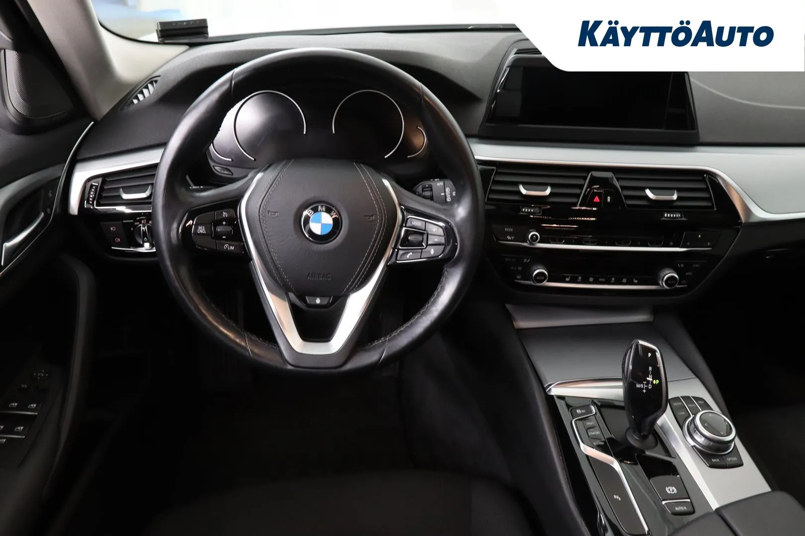 BMW 520 EOU-214 carousel image