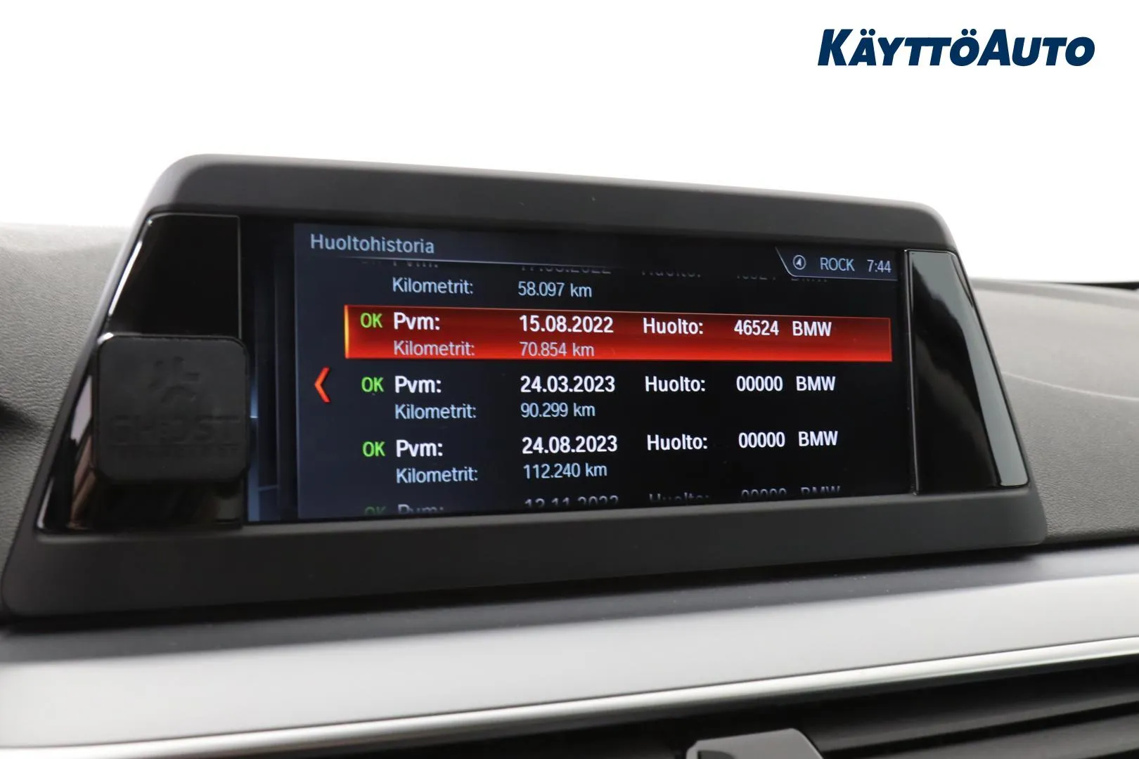 BMW 520 EOU-214 carousel image