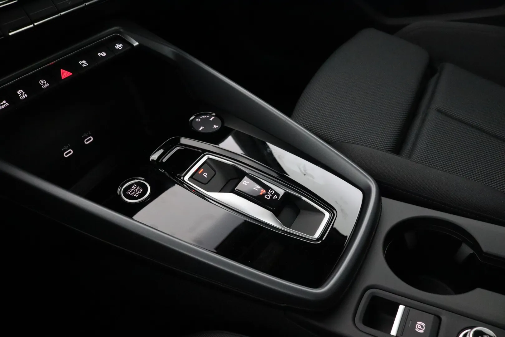 Audi A3 YYF-753 carousel image