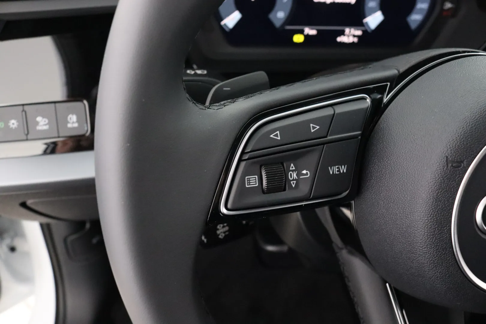 Audi A3 YYF-753 carousel image