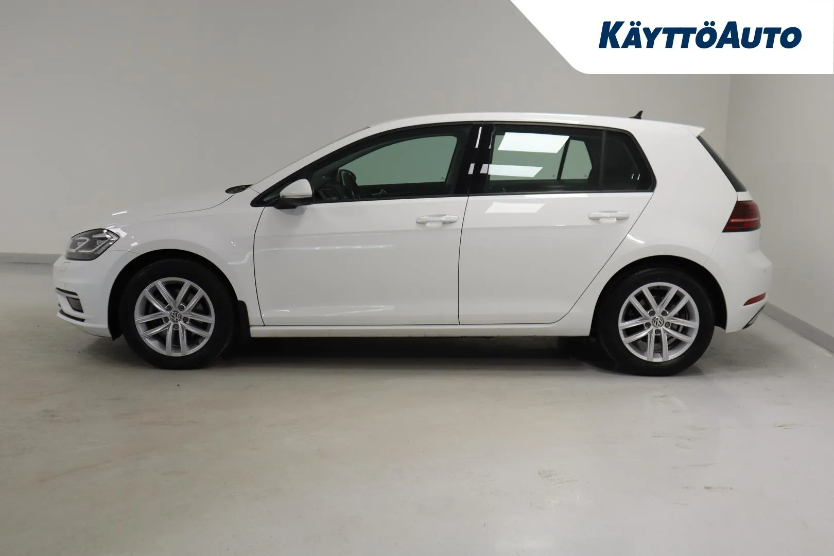 VOLKSWAGEN Golf SML-110 carousel image