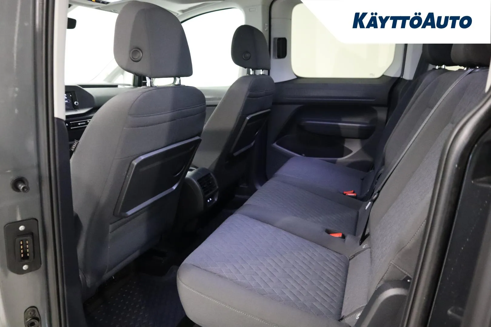 VOLKSWAGEN Caddy GOR-636 carousel image