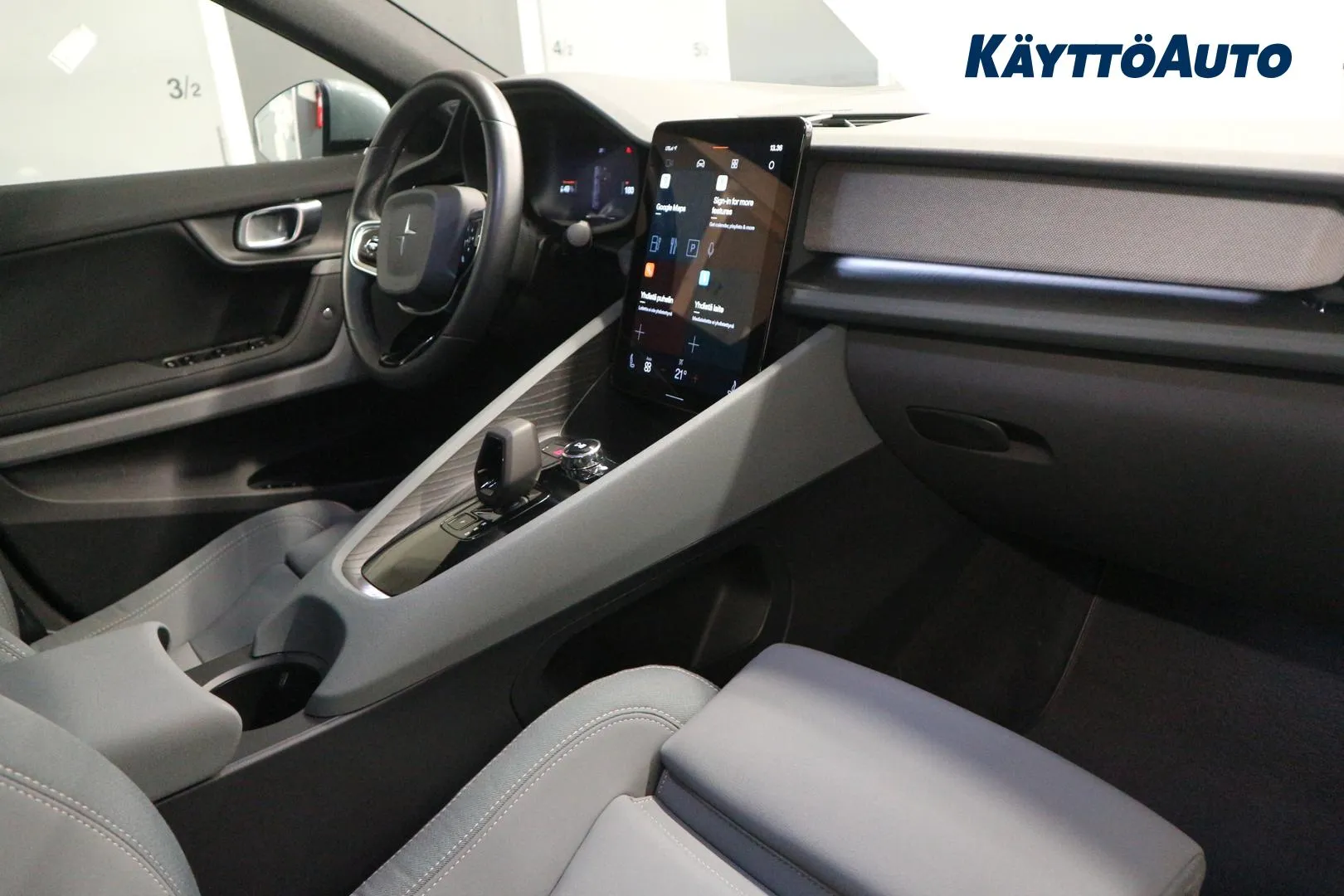 Polestar 2 EVK-590 carousel image