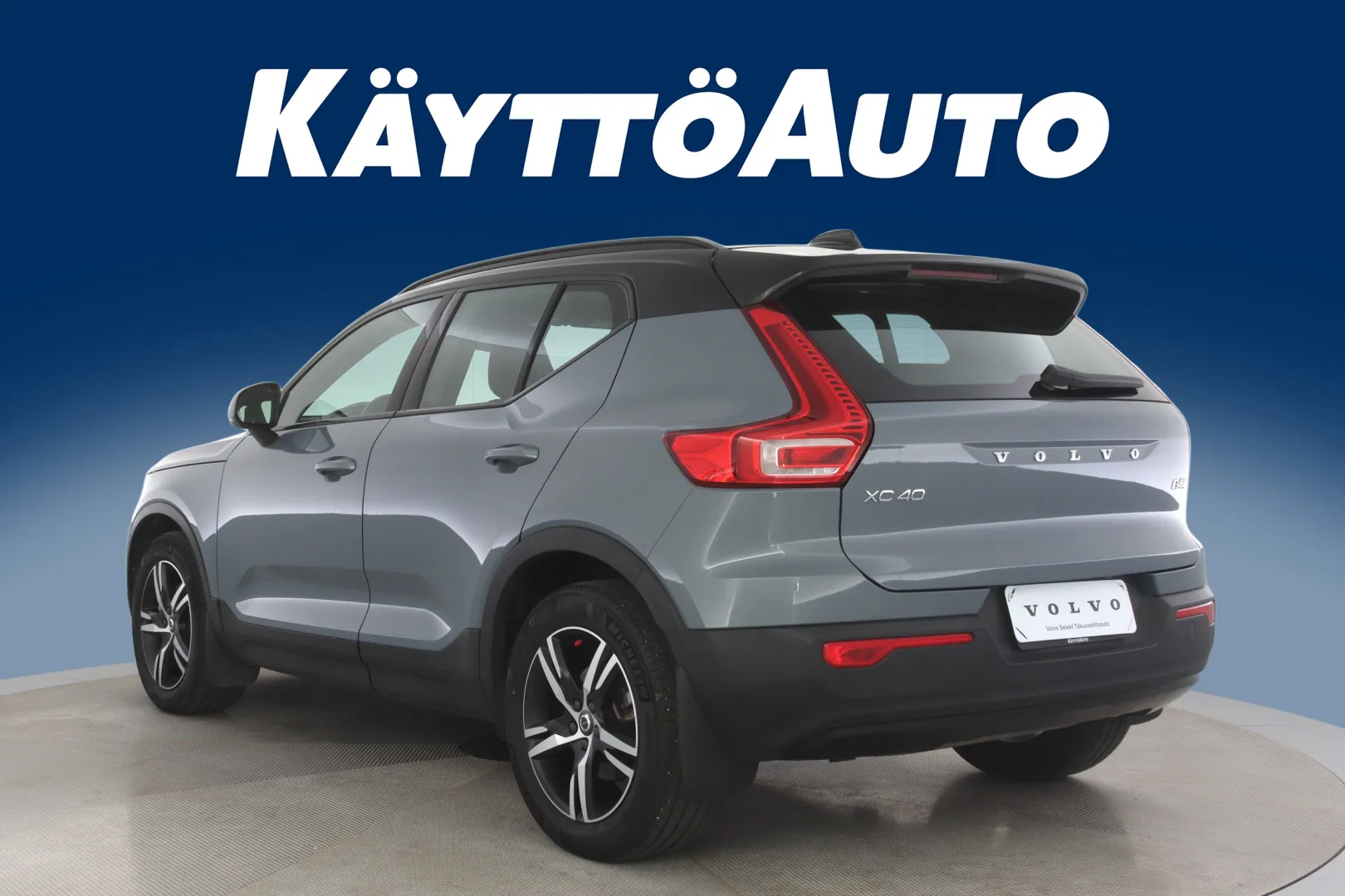 VOLVO XC40 ESO-806 carousel image