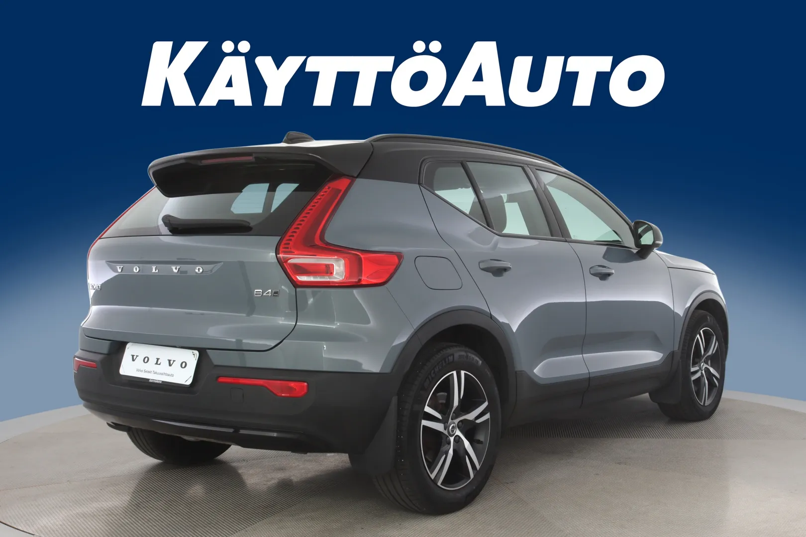 VOLVO XC40 ESO-806 carousel image