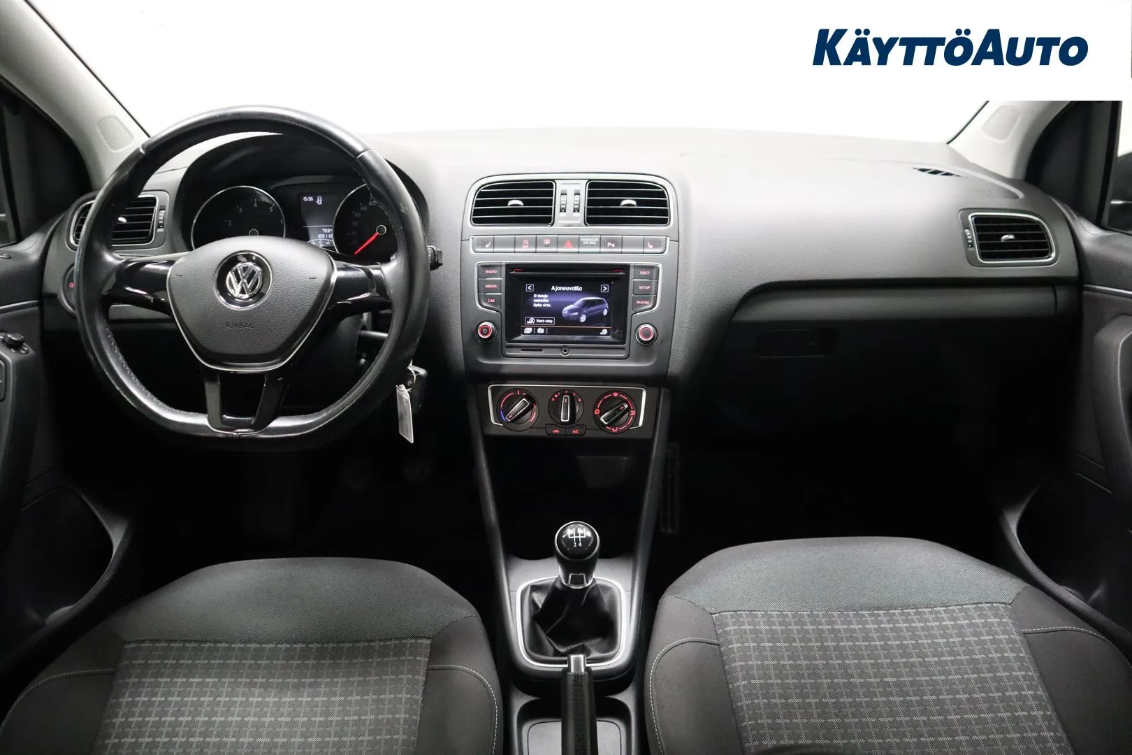 Volkswagen Polo NKC-434 carousel image