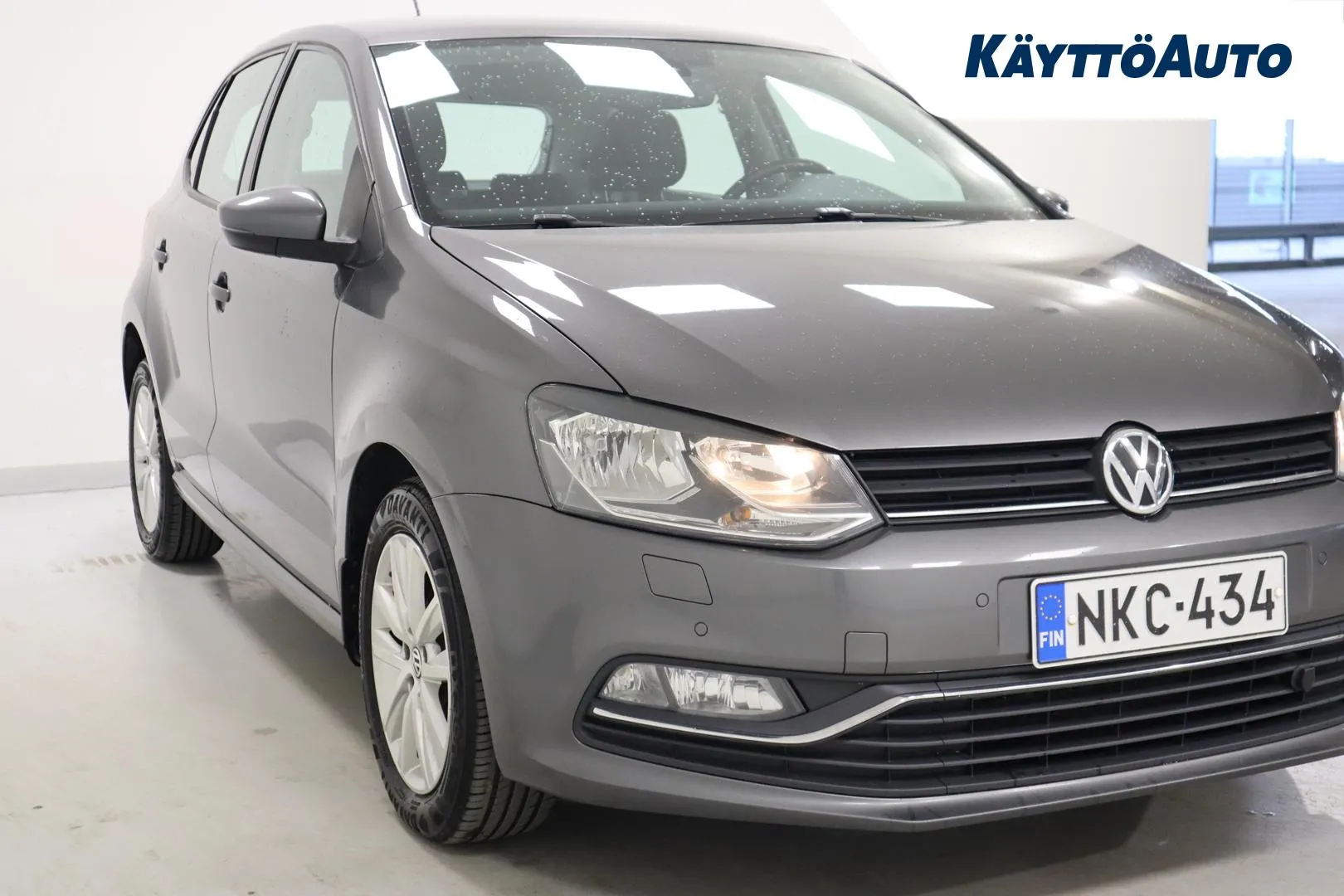Volkswagen Polo NKC-434 carousel image