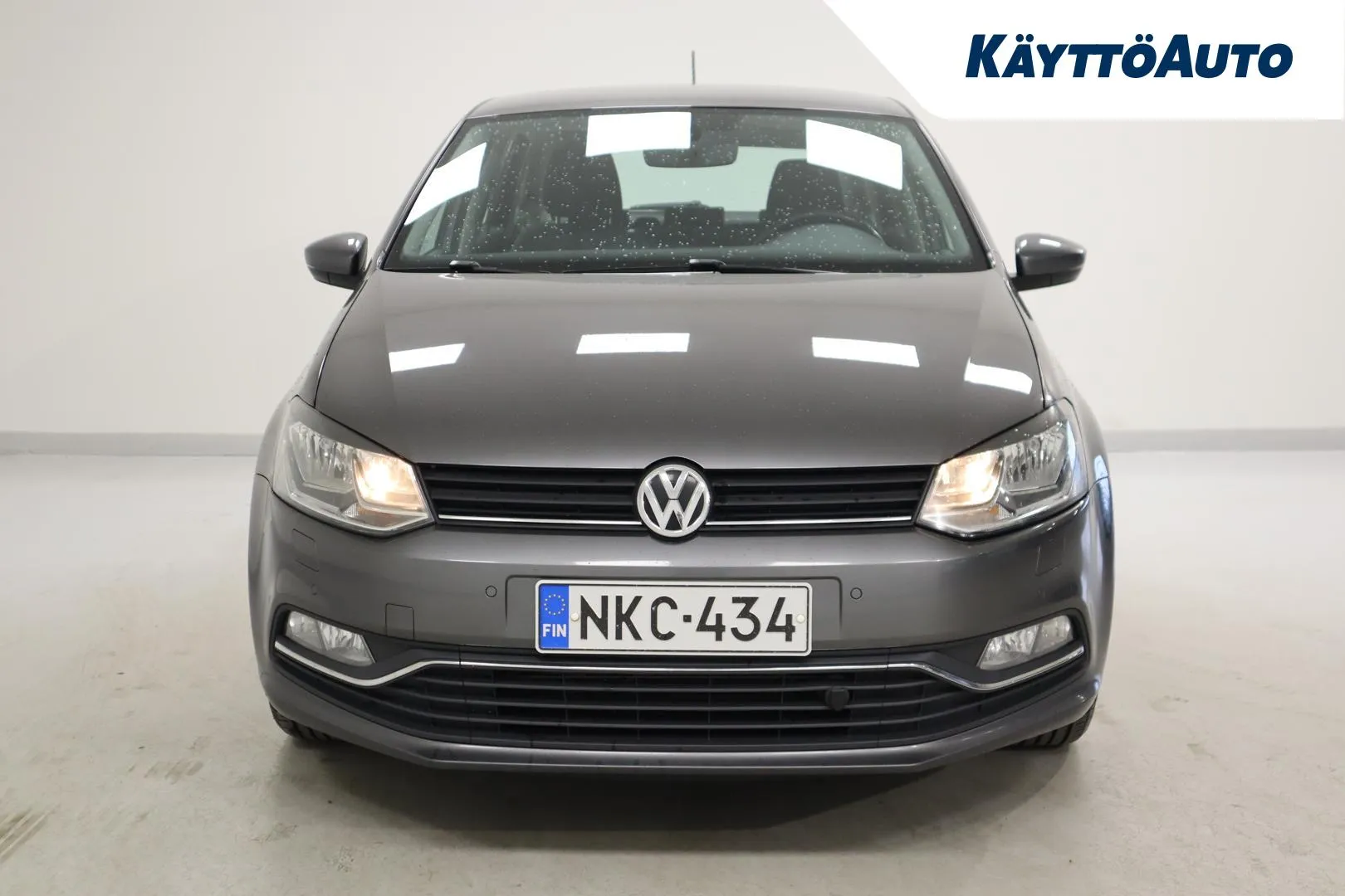 Volkswagen Polo NKC-434 carousel image