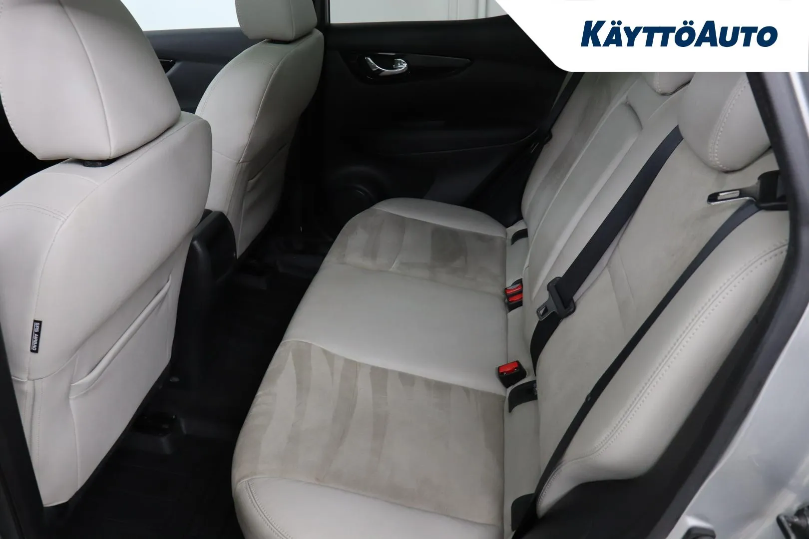 Nissan Qashqai XVR-780 carousel image