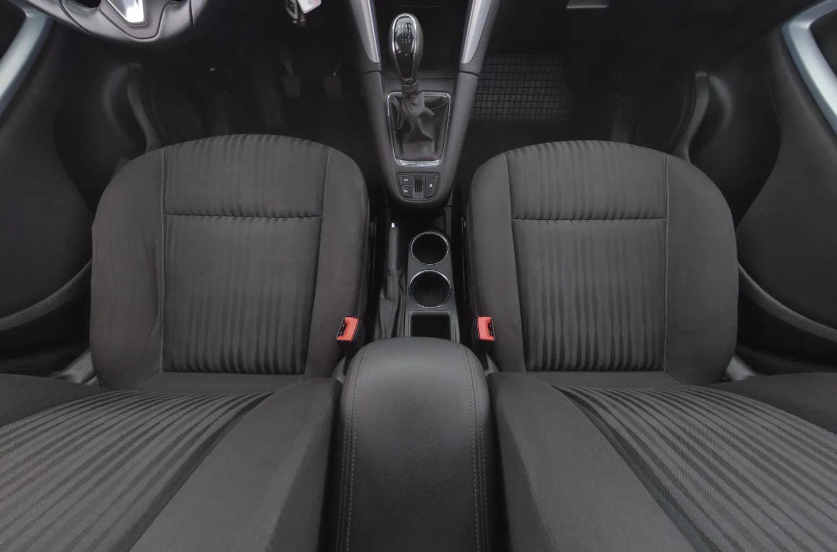 OPEL Zafira GMJ-643 carousel image