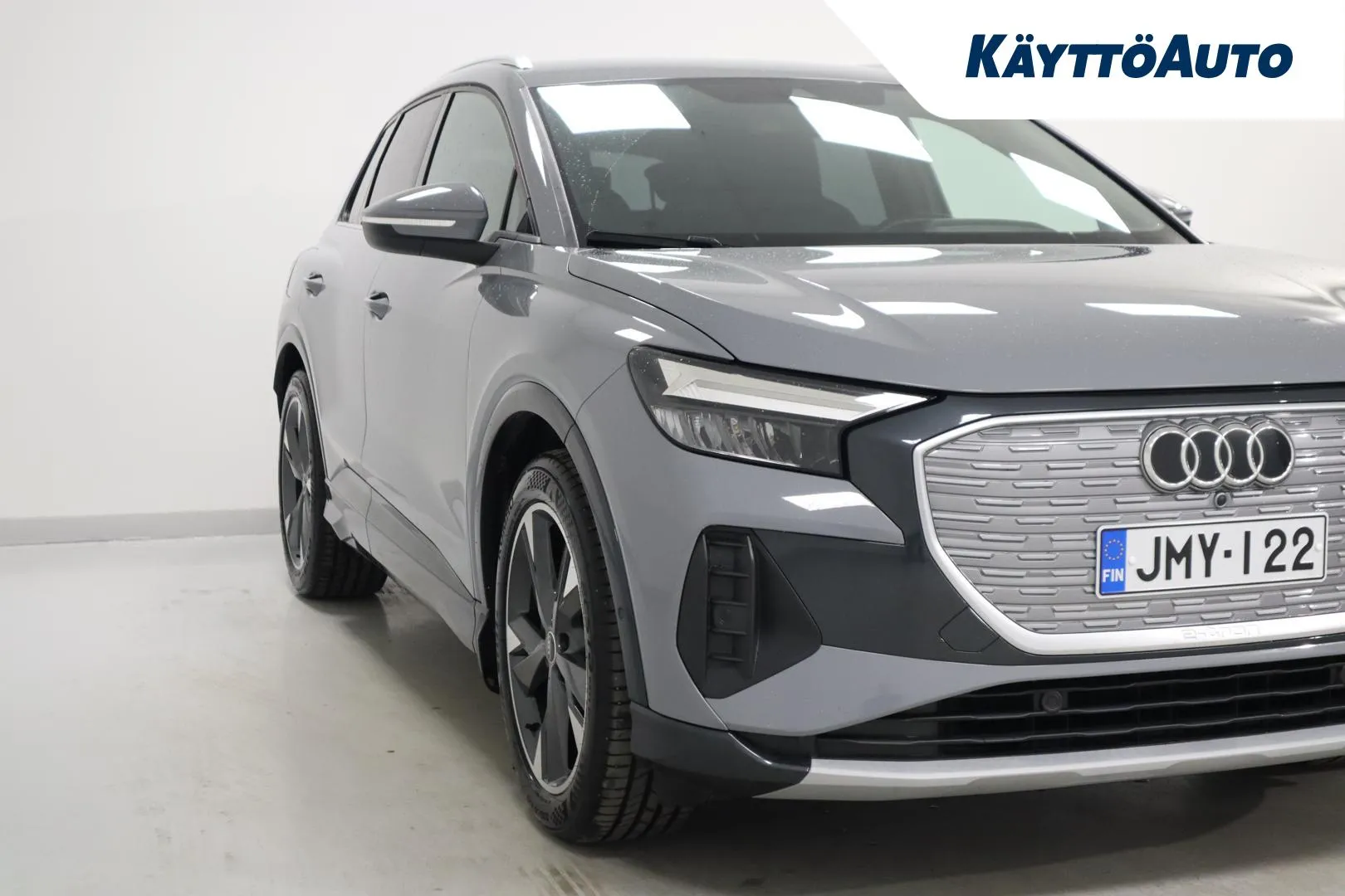 Audi Q4 e-tron JMY-122 carousel image