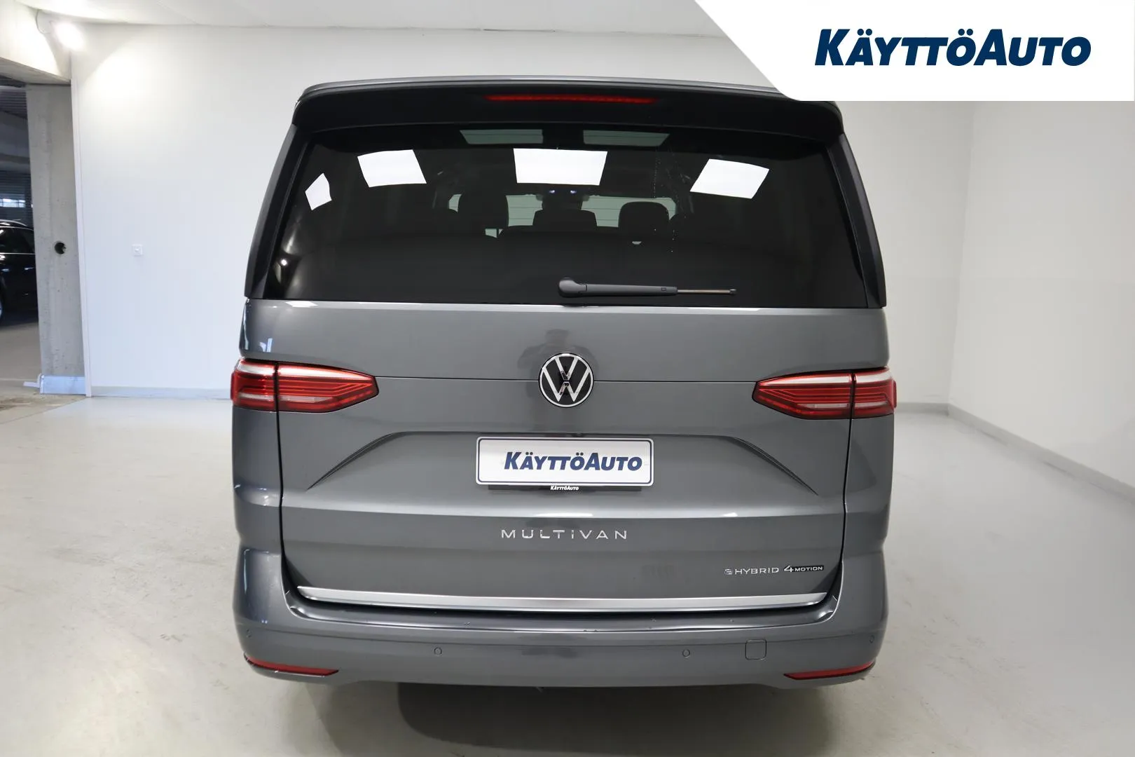 Volkswagen Multivan ZPS-849 carousel image