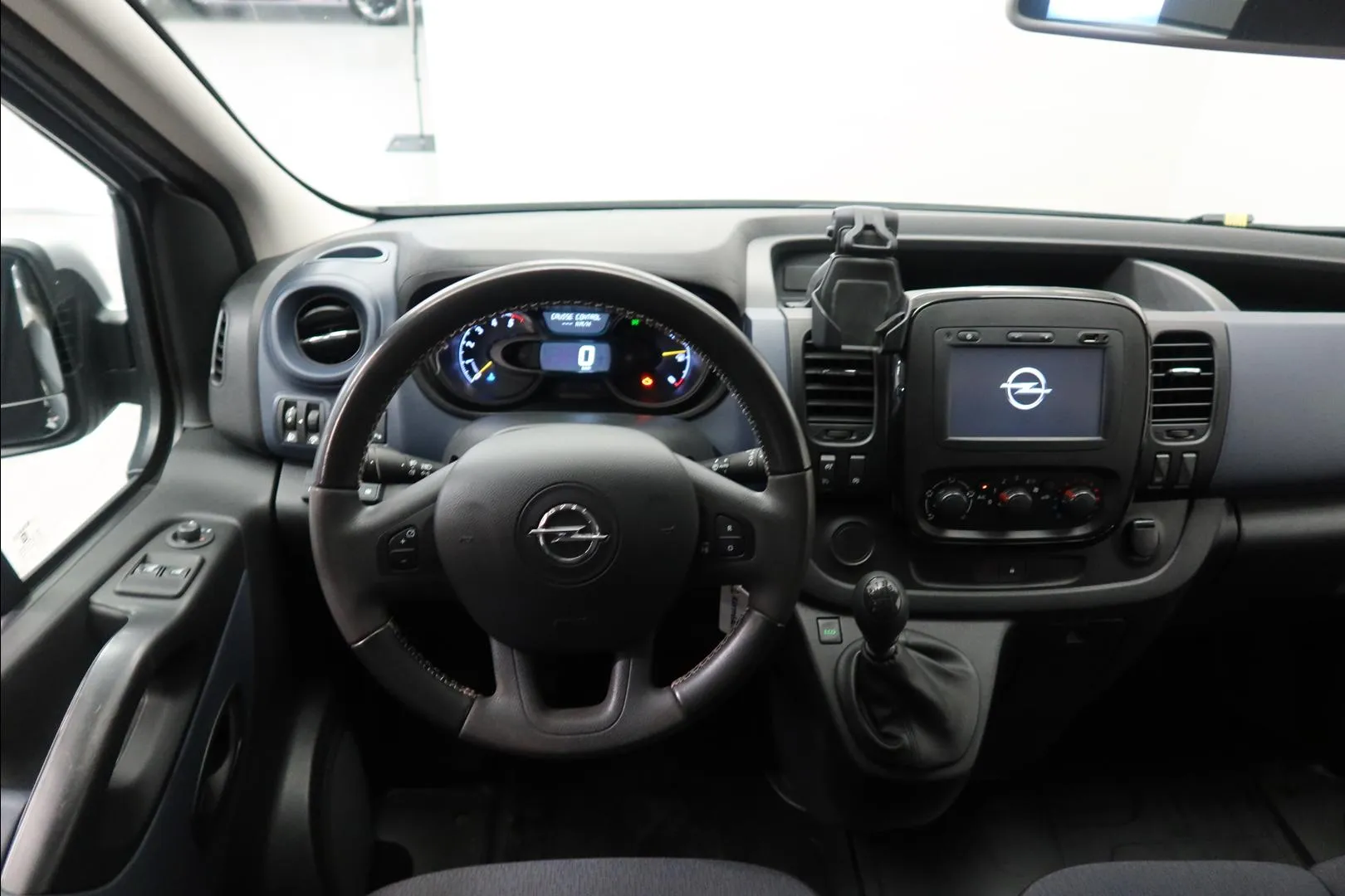 OPEL Vivaro BTL-220 carousel image