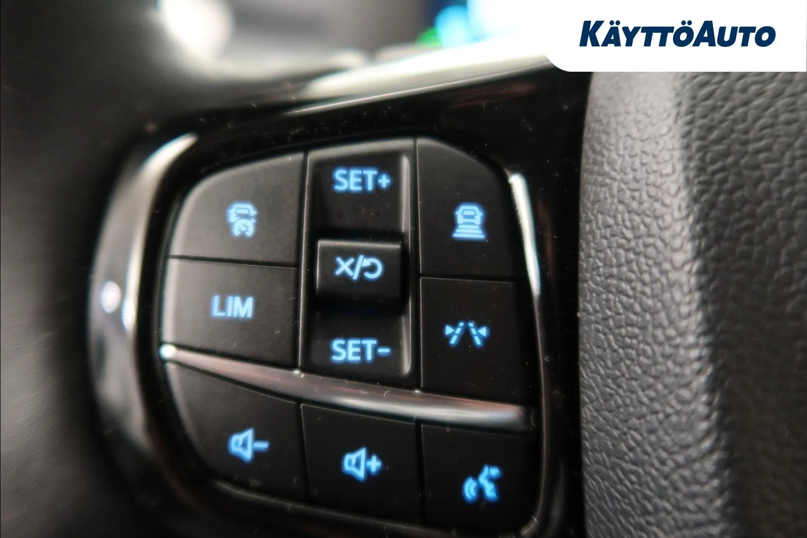 FORD Transit Custom KXC-646 carousel image