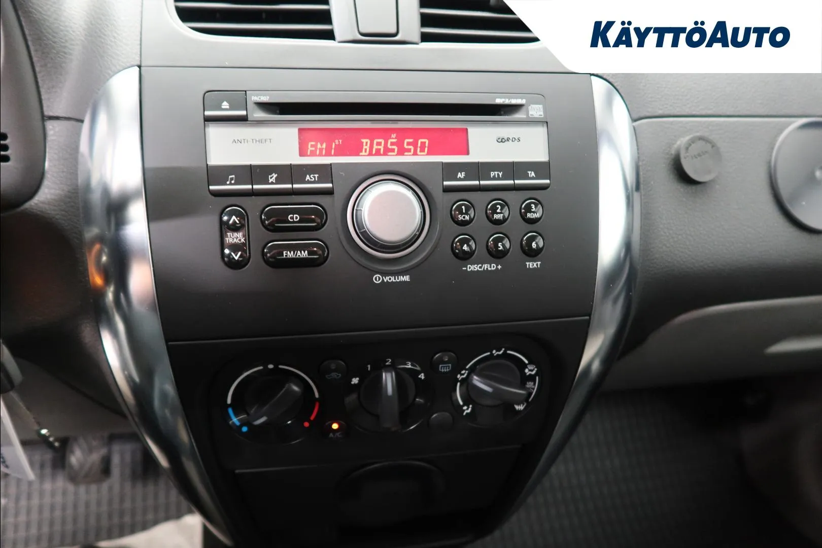 Suzuki SX4 ANY-224 carousel image