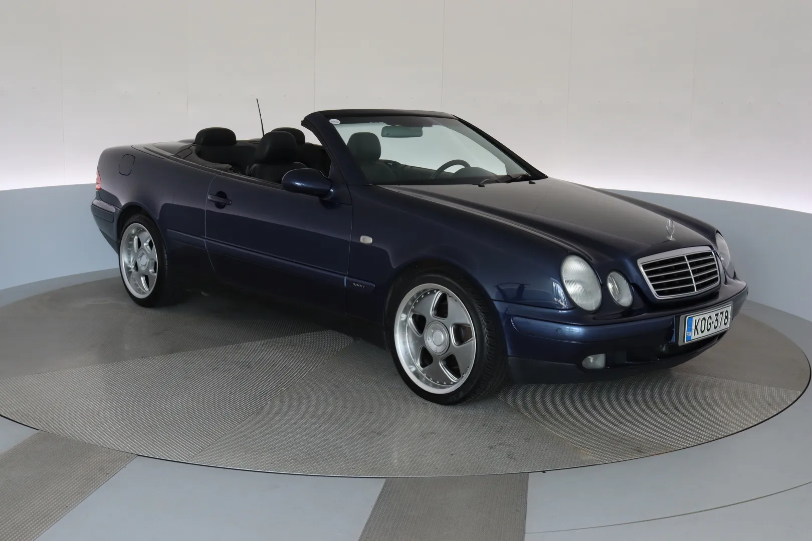MERCEDES-BENZ CLK KOG-378 carousel image