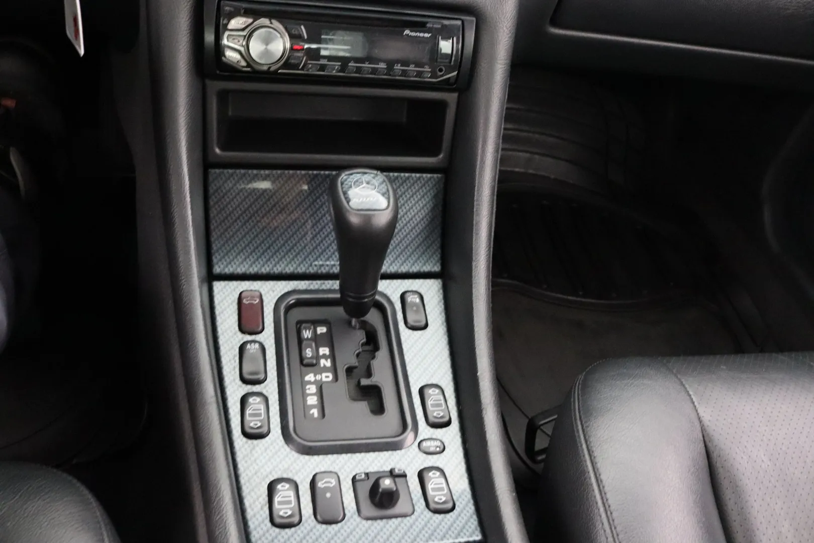 MERCEDES-BENZ CLK KOG-378 carousel image