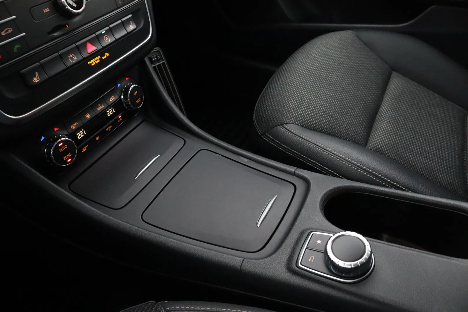 MERCEDES-BENZ CLA SNM-713 carousel image
