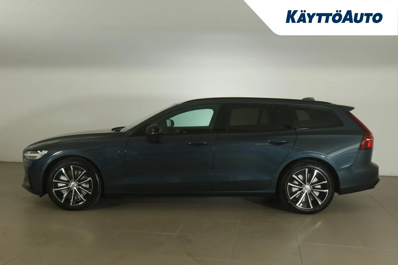 Volvo V60 GRE-139 carousel image