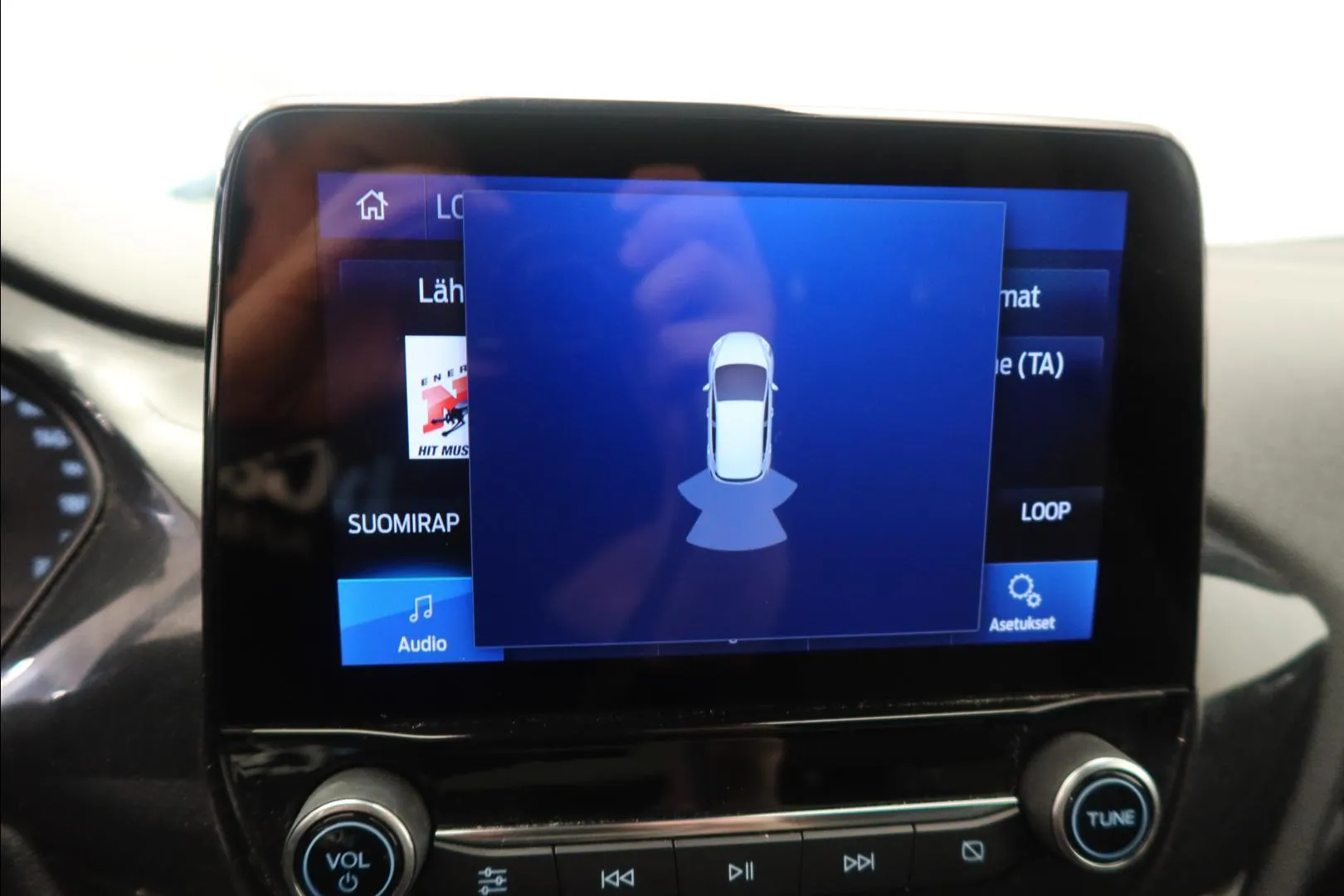 FORD Fiesta COL-471 carousel image