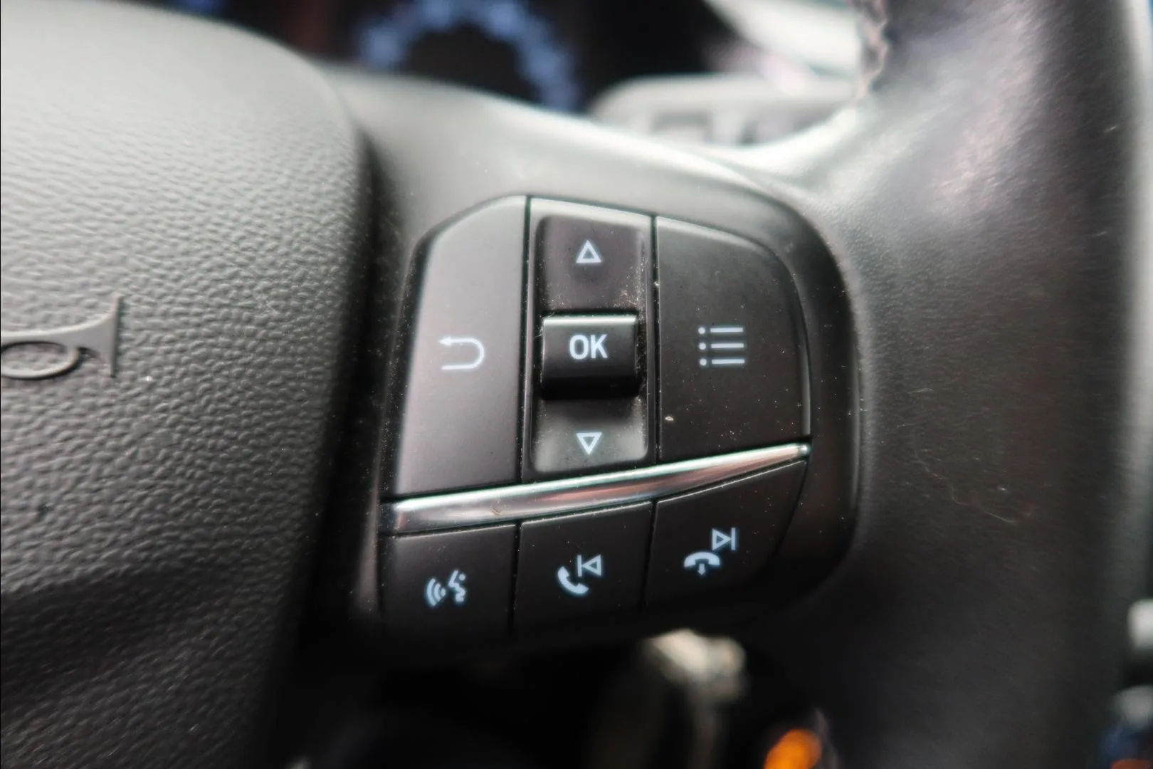 FORD Fiesta COL-471 carousel image