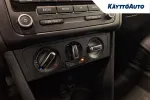 VOLKSWAGEN Polo IJJ-590 carousel thumbs