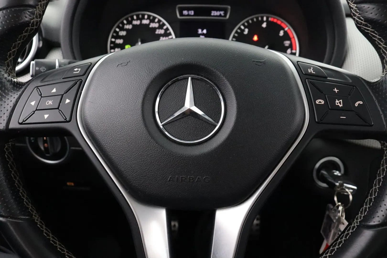 MERCEDES-BENZ B FMN-615 carousel image