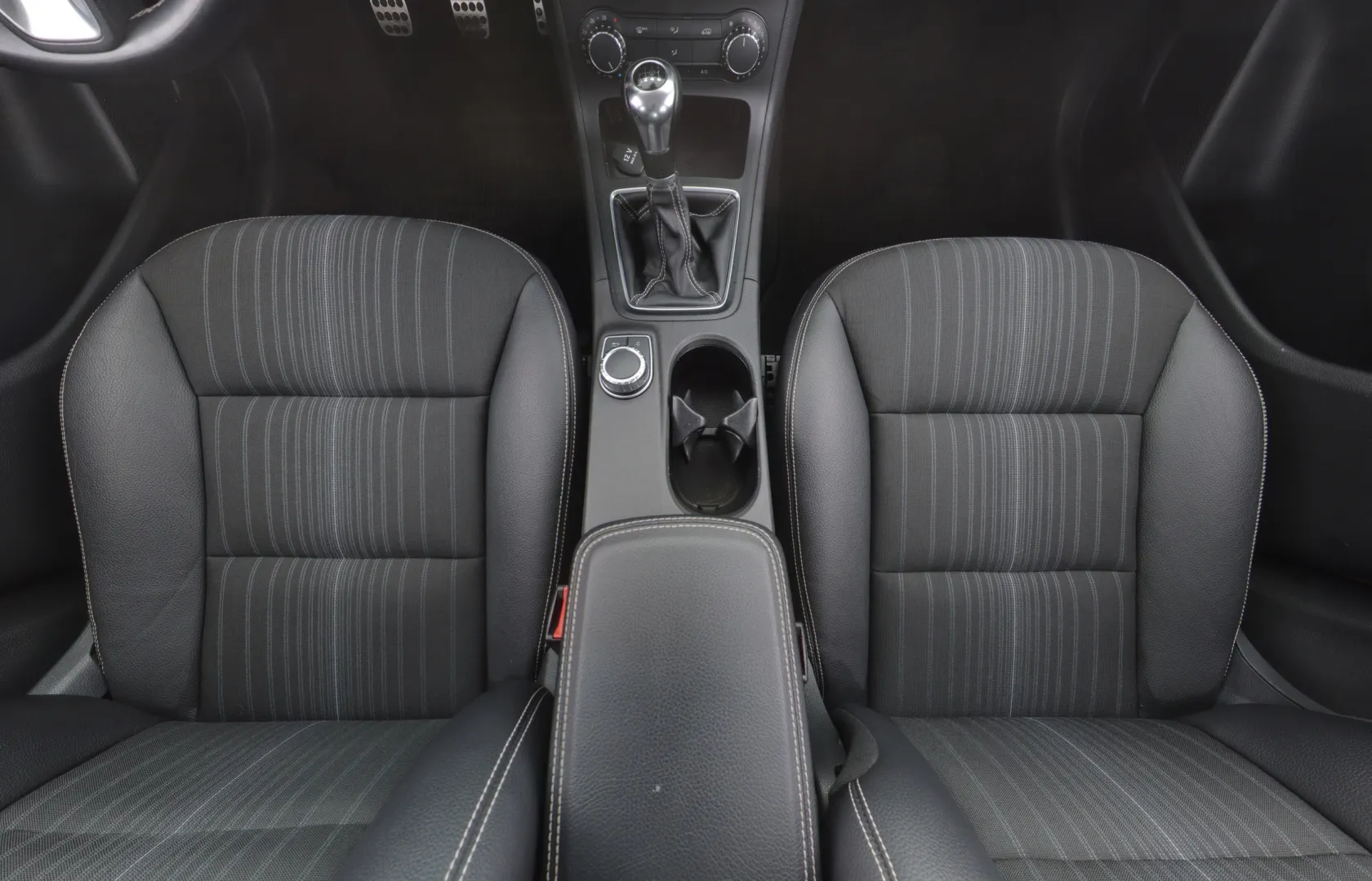 MERCEDES-BENZ B FMN-615 carousel image