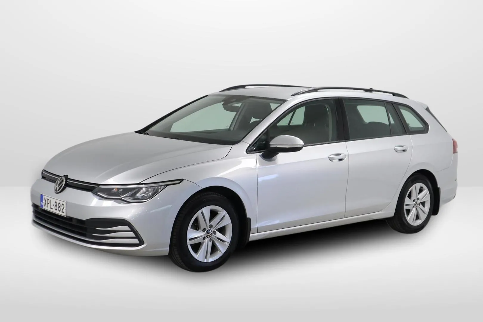 VOLKSWAGEN Golf XPL-882 carousel image