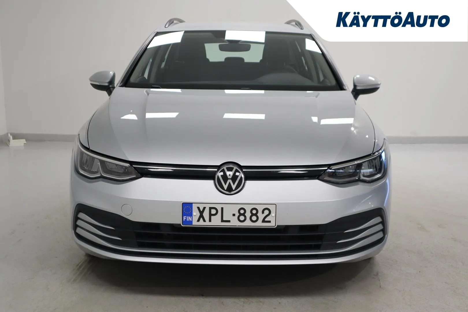 VOLKSWAGEN Golf XPL-882 carousel image