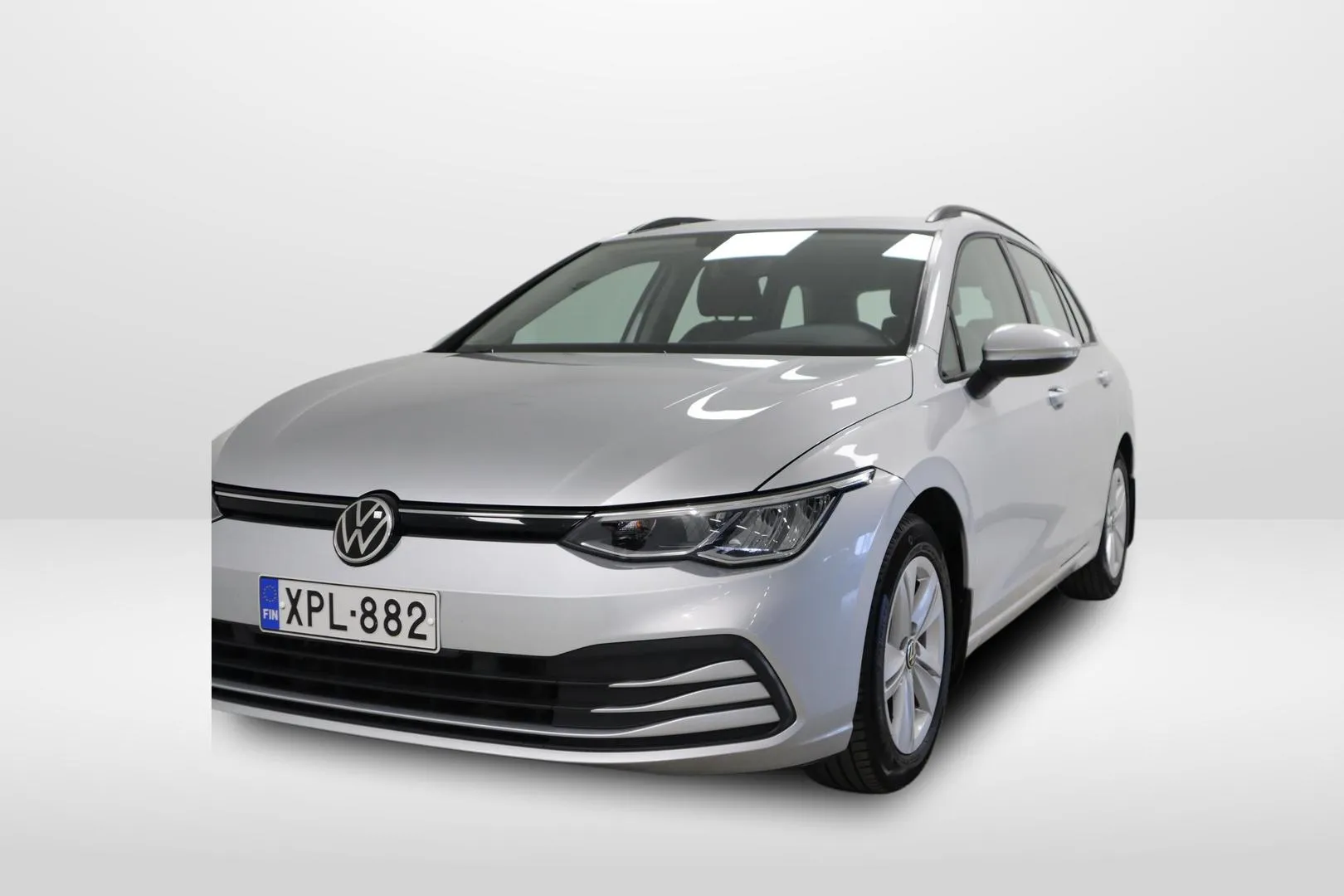 VOLKSWAGEN Golf XPL-882 carousel image