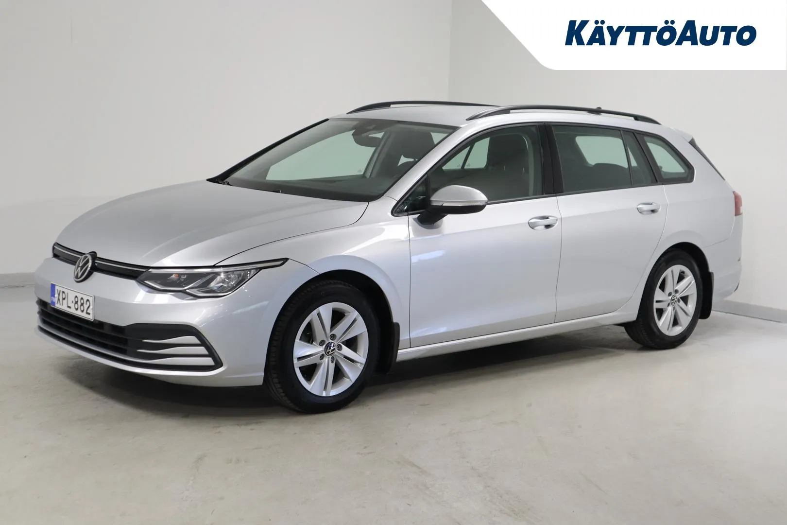 VOLKSWAGEN Golf XPL-882 carousel image